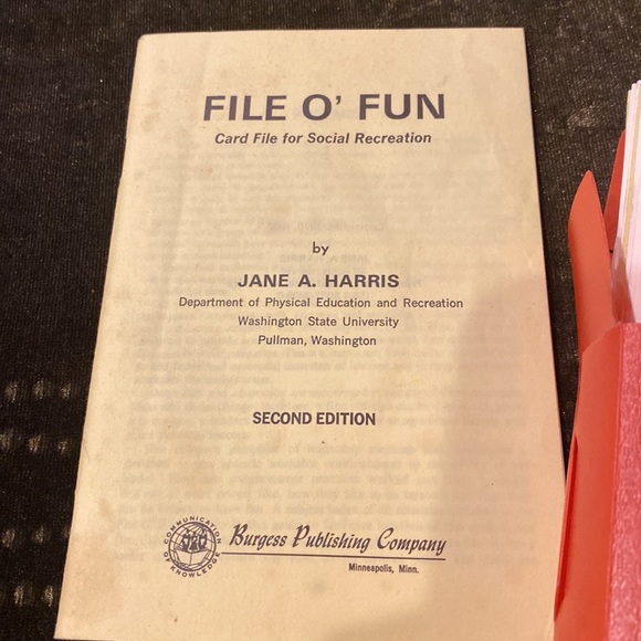 File O Fun card file for social Recreation - Picture 3 of 6